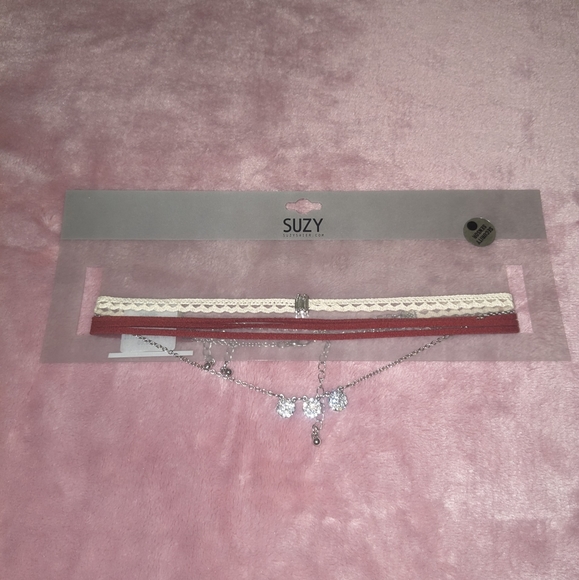 Choker Set - Picture 1 of 1